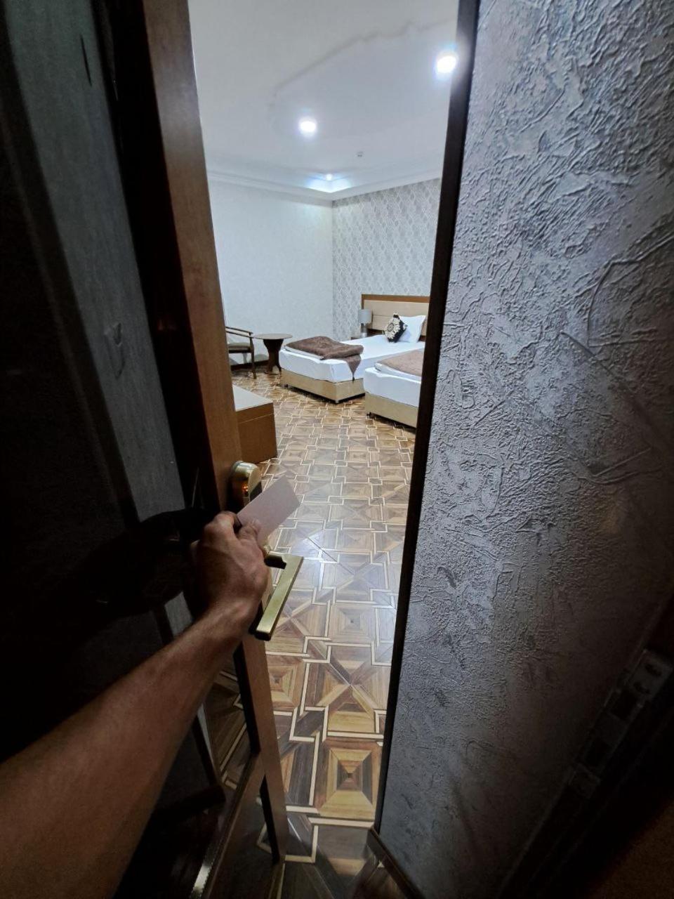 Caravan Plaza Inn Boutique Бухара Экстерьер фото