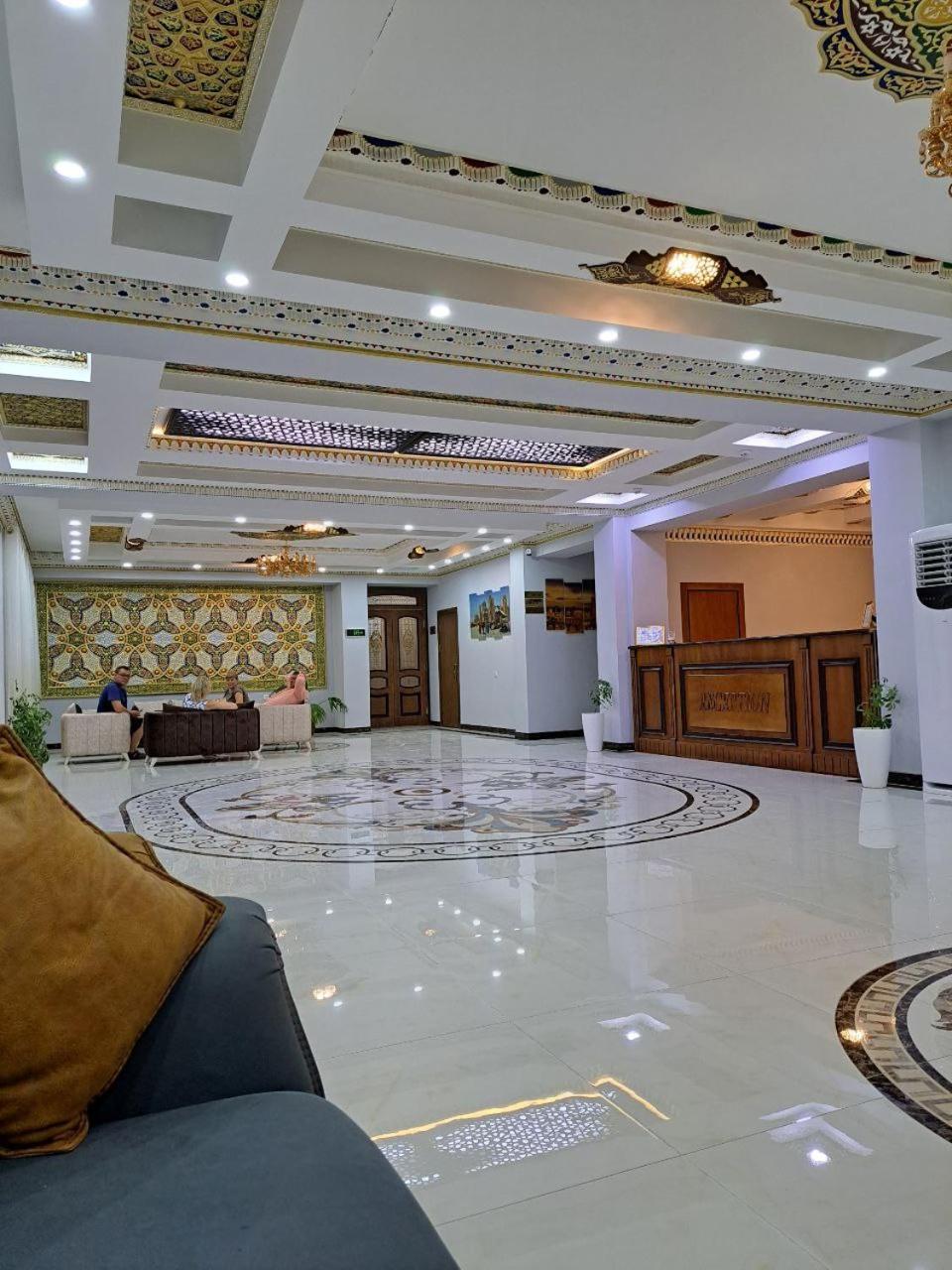 Caravan Plaza Inn Boutique Бухара Экстерьер фото